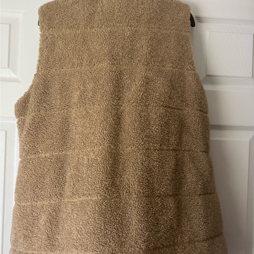 Cozy Tan Sherpa Vest wore once - Picture 7 of 10